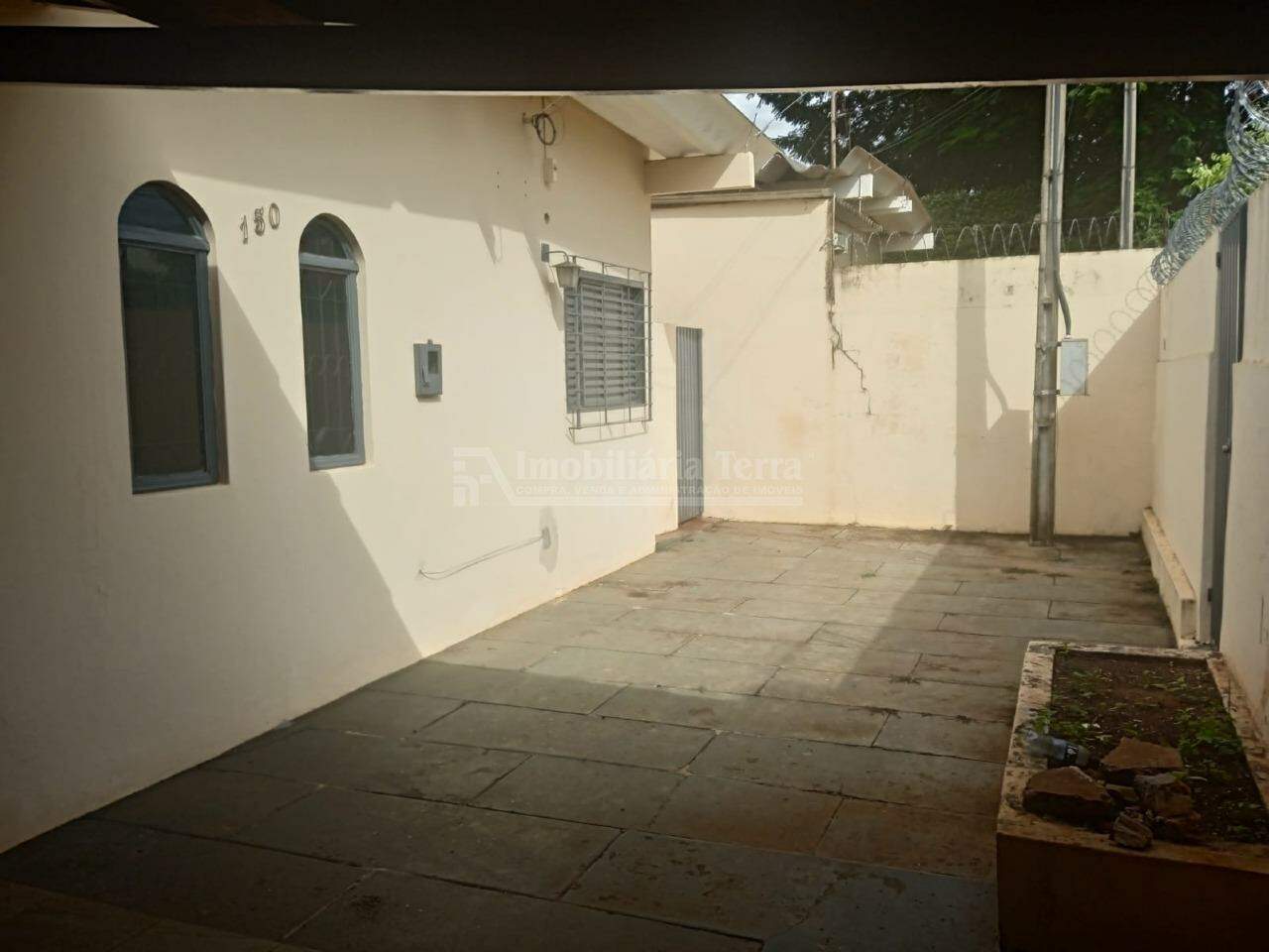 Casa com 3 quartos no BNH III Plano em Dourados/MS — foto 2