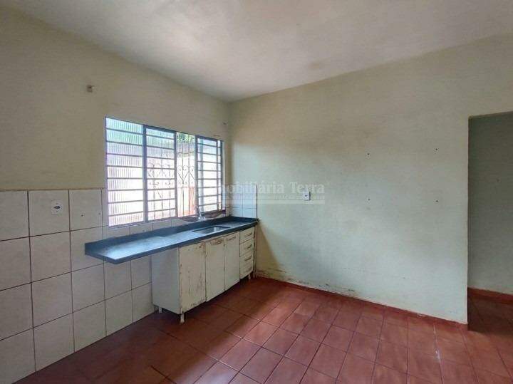 Casa com 2 quartos no Jardim Maracanã em Dourados/MS — foto 3