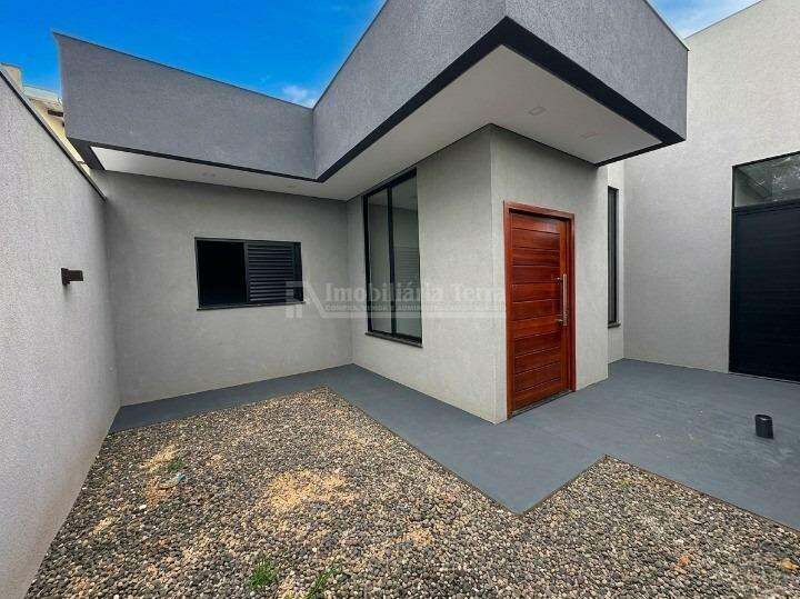 Casa com 2 quartos no Cidade Jardim I em Dourados/MS — foto 2