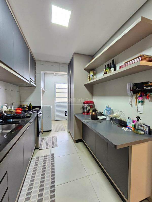 Apartamento com 3 quartos no Jardim Central em Dourados/MS — foto 2