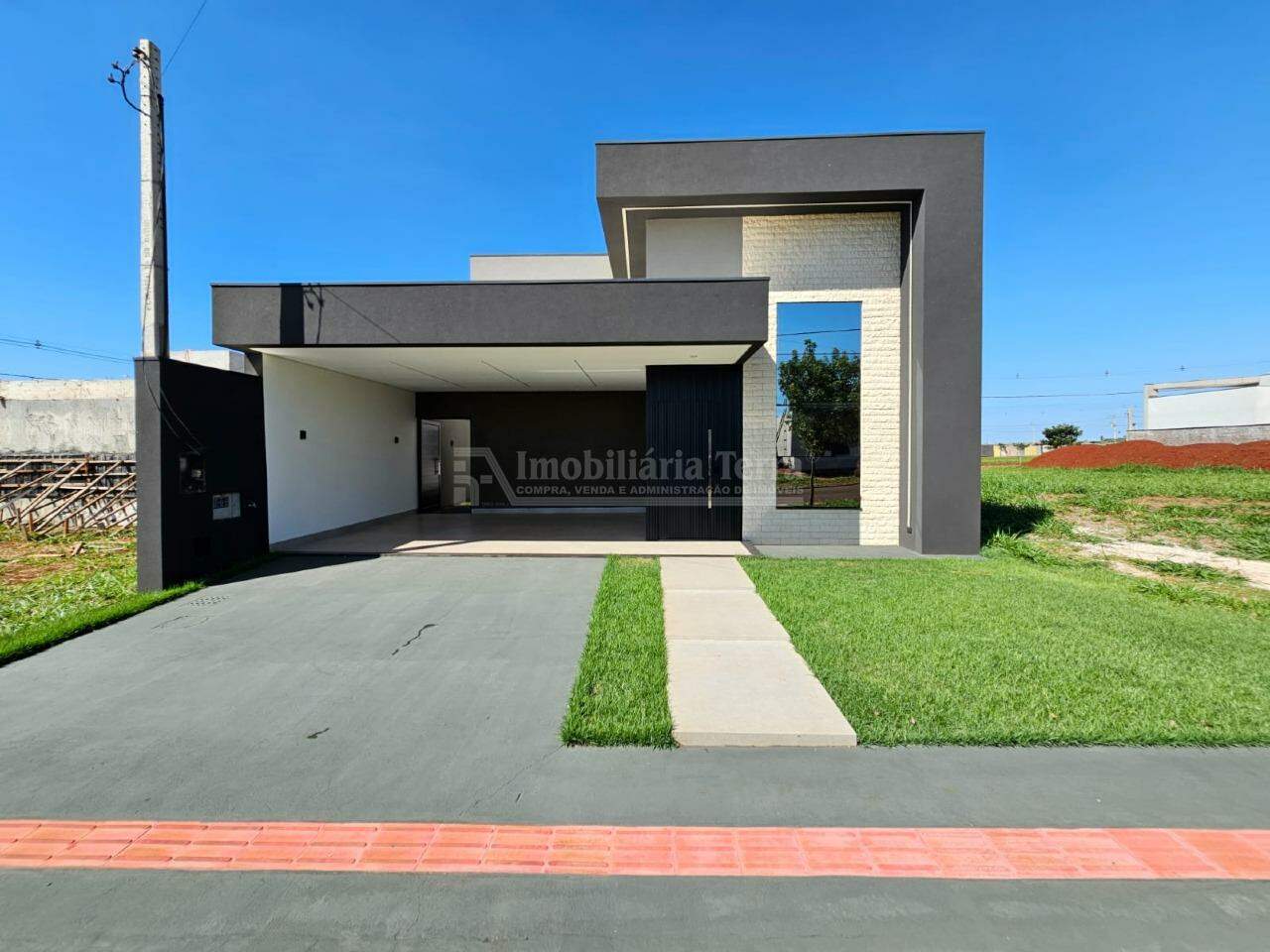 Casa no Vivere do Lago em Dourados/MS — foto 1