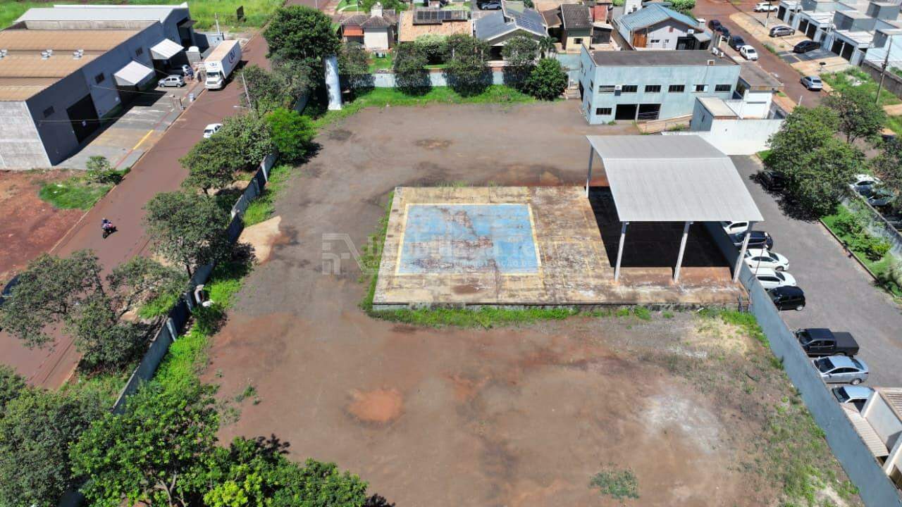 Prédio no Jardim Rasslem em Dourados/MS — foto 16