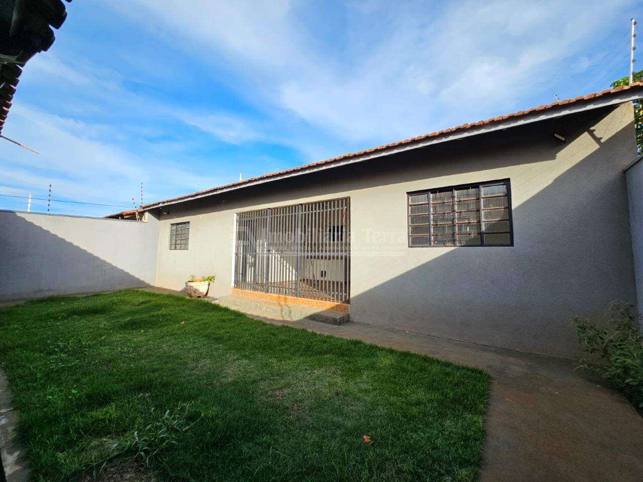 Casa com 5 quartos no Vila São Luiz em Dourados/MS — foto 13