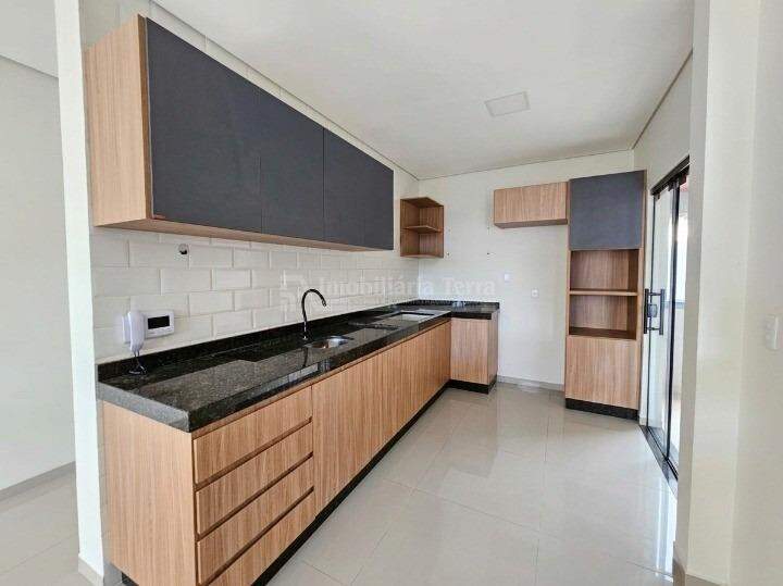 Casa com 5 quartos no Vila São Luiz em Dourados/MS — foto 7