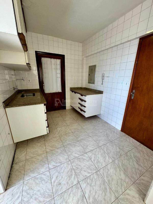 Apartamento com 3 quartos no Jardim América em Dourados/MS — foto 2