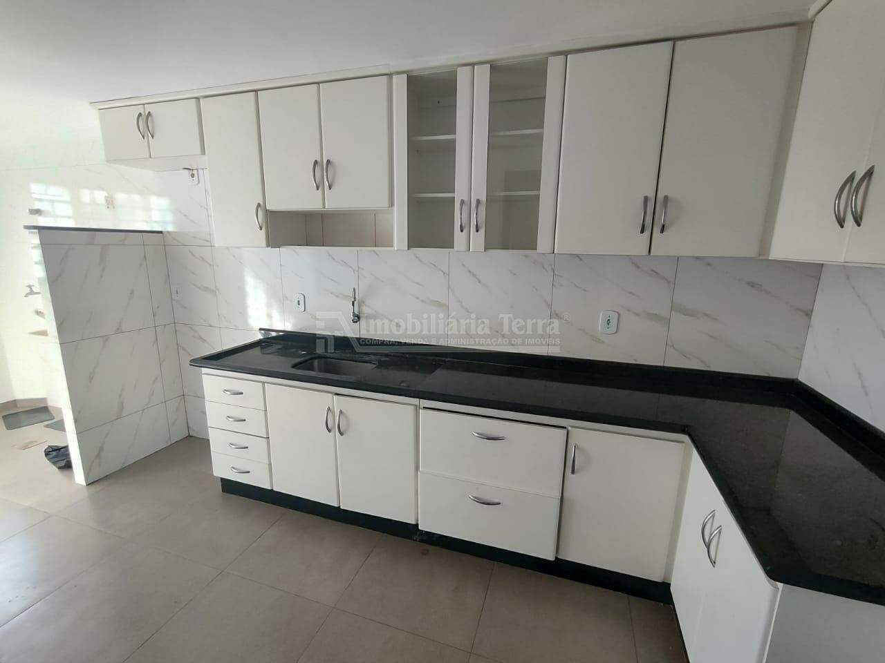 Apartamento com 3 quartos no Vila Maxwell em Dourados/MS — foto 3