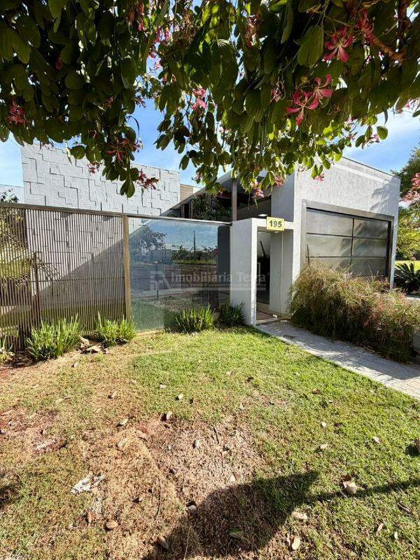 Casa com 3 quartos no Santa Fé em Dourados/MS — foto 1