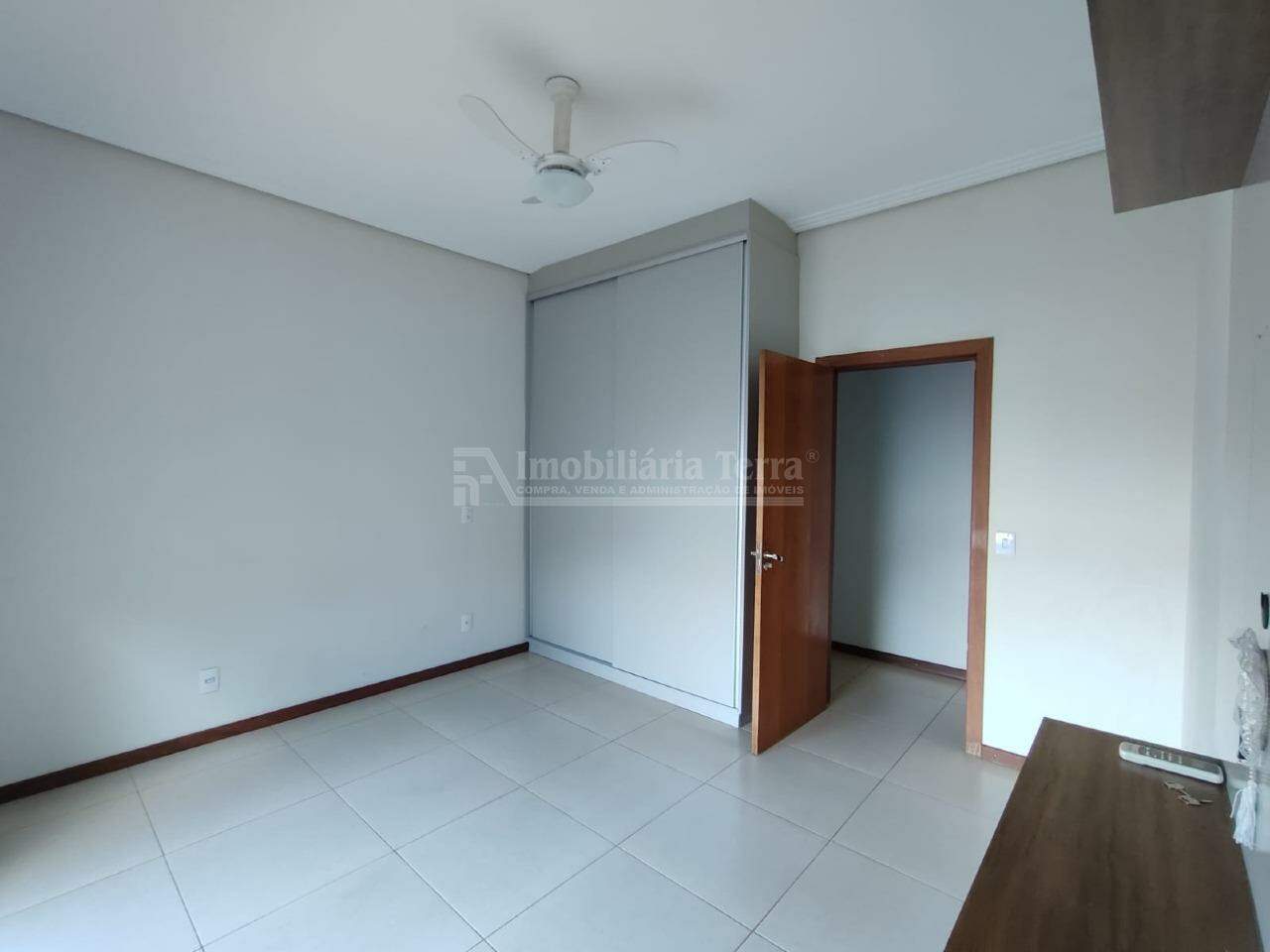 Casa com 3 quartos no Vila Planalto em Dourados/MS — foto 13