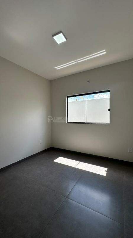Casa com 3 quartos no Monte Carlo em Dourados/MS — foto 8