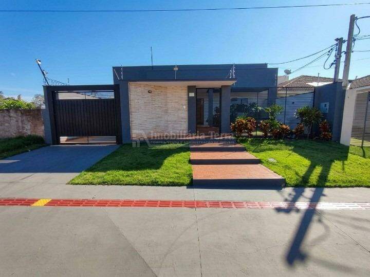 Casa com 3 quartos no Parque Alvorada em Dourados/MS — foto 1