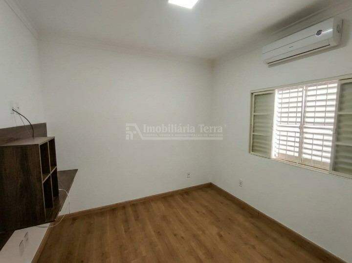 Casa com 3 quartos no Parque Alvorada em Dourados/MS — foto 9