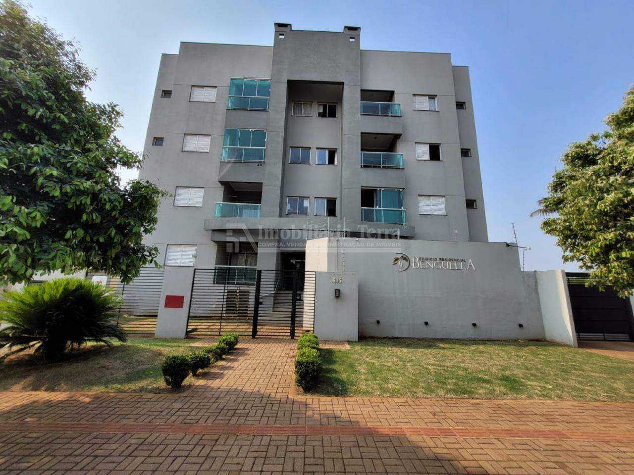 Apartamento com 2 quartos no Jardim Universitário em Dourados/MS — foto 1