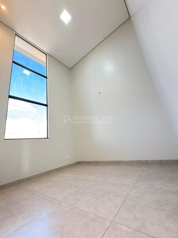 Casa com 3 quartos no Cidade Jardim I em Dourados/MS — foto 4