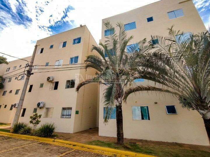 Apartamento com 2 quartos no Jardim Universitário em Dourados/MS — foto 2