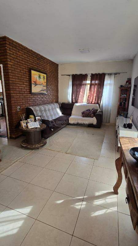 Casa com 3 quartos no Vila Helena em Dourados/MS — foto 7