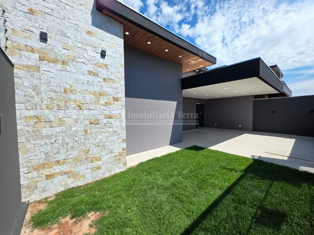 Casa com 3 quartos no Jardim Cristhais III em Dourados/MS — foto 2