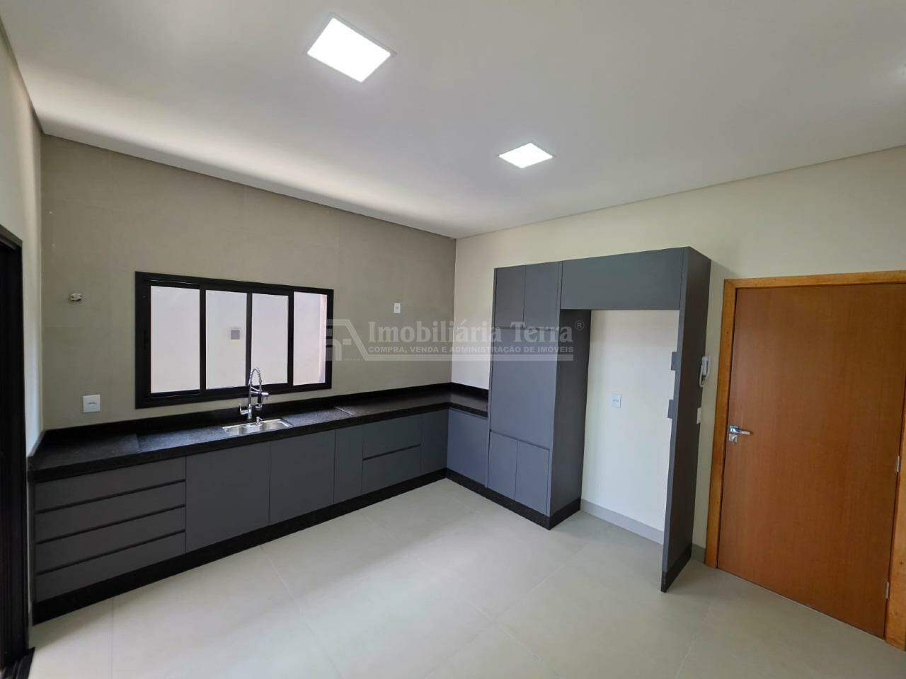 Casa com 3 quartos no Jardim Cristhais III em Dourados/MS — foto 7