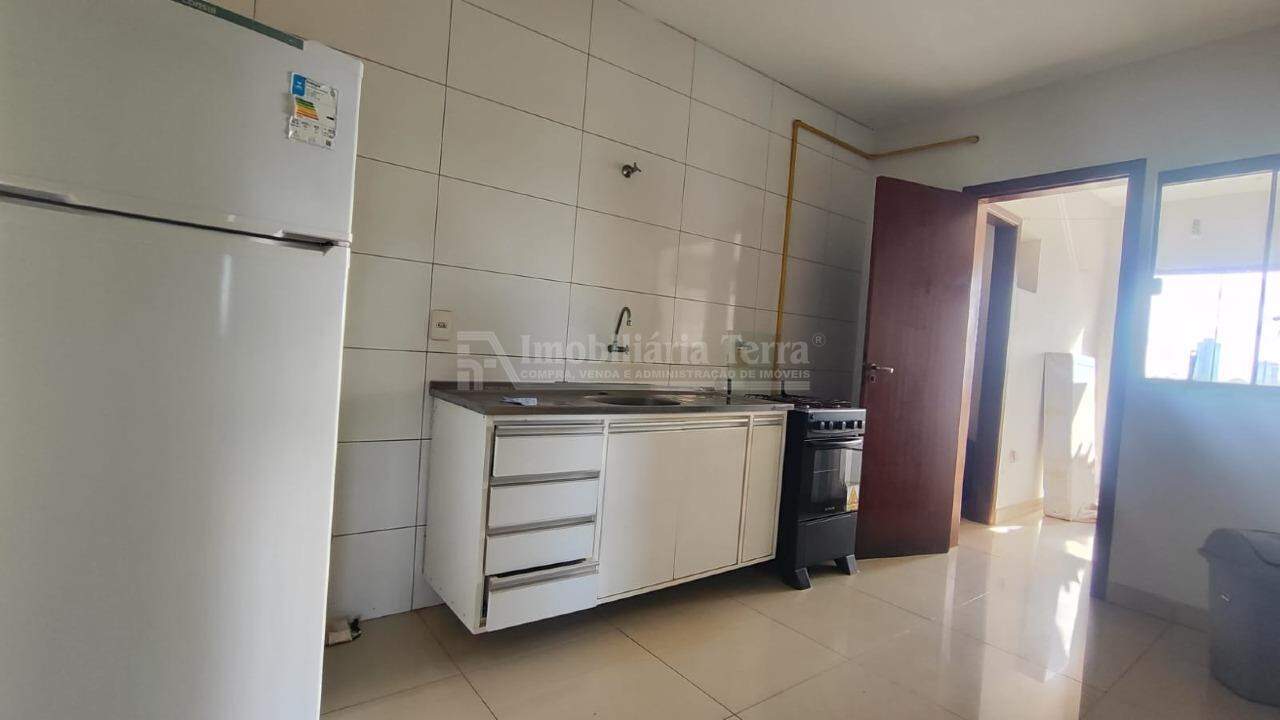 Apartamento com 3 quartos no Jardim Tropical em Dourados/MS — foto 2