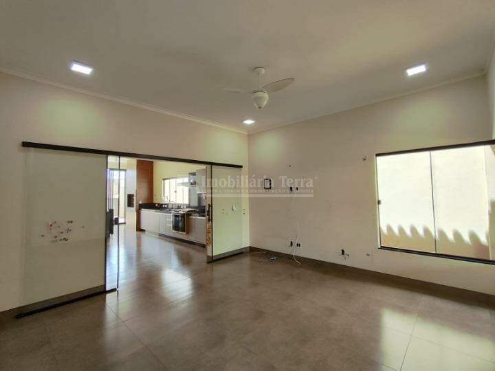Casa com 3 quartos no Jardim Cristhais em Dourados/MS — foto 6