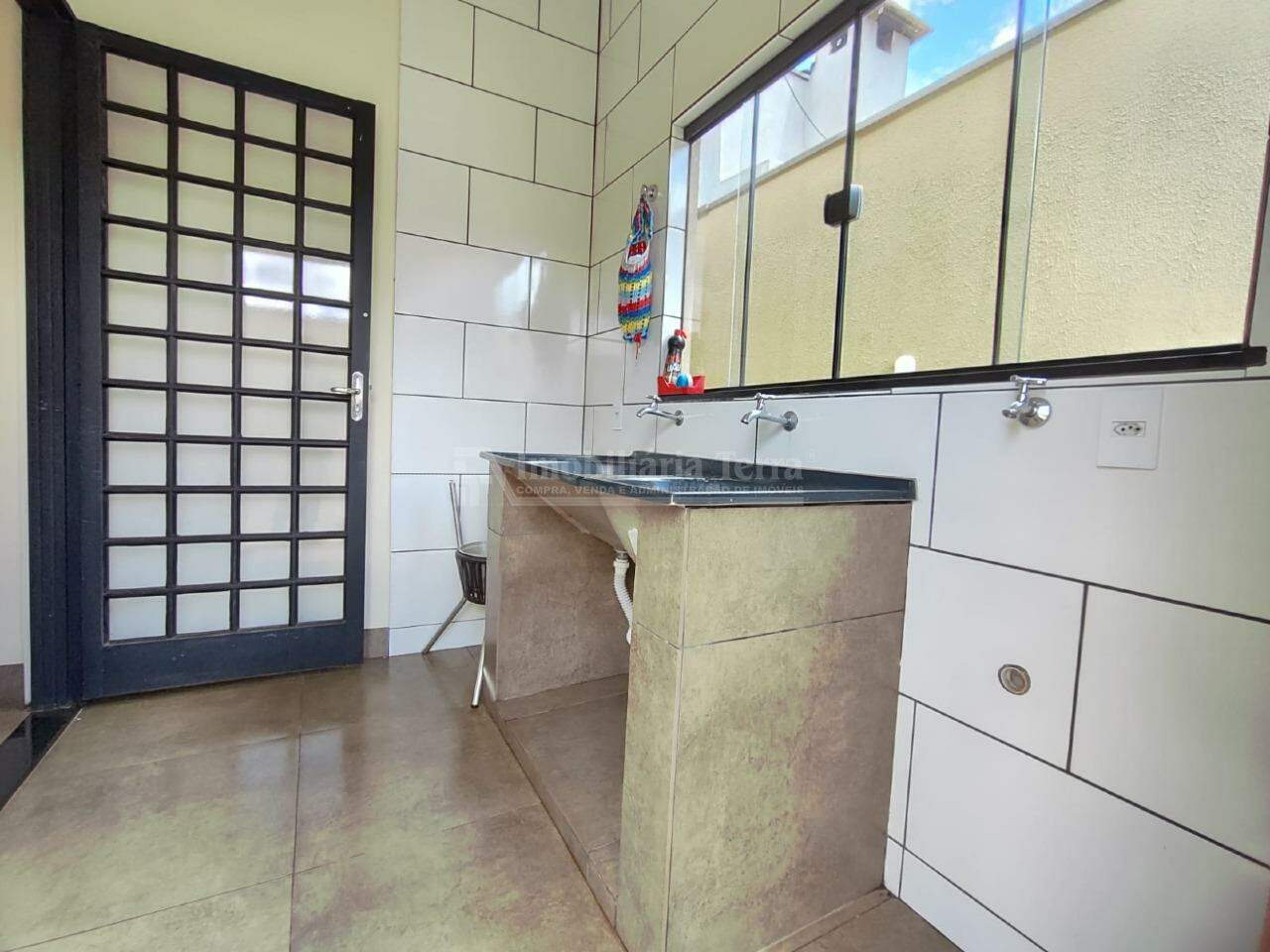 Casa com 3 quartos no Jardim Cristhais em Dourados/MS — foto 14