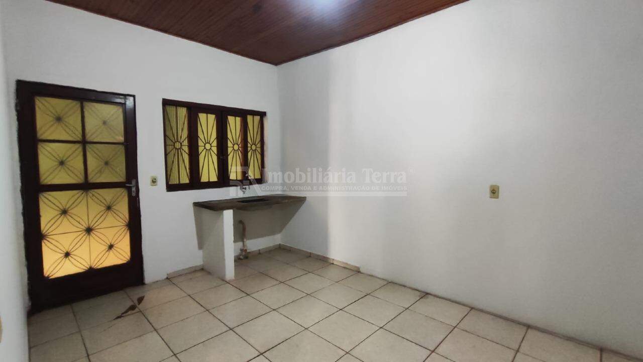 Casa com 3 quartos no Jardim Universitário em Dourados/MS — foto 3
