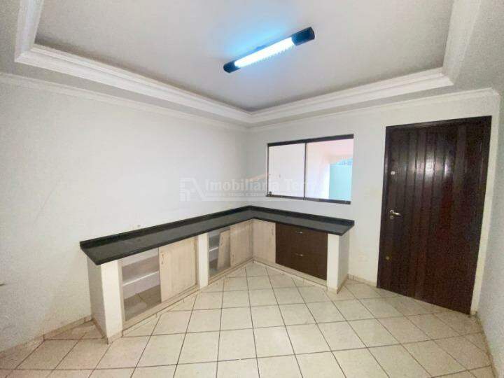 Casa com 5 quartos no Vila São Francisco em Dourados/MS — foto 4