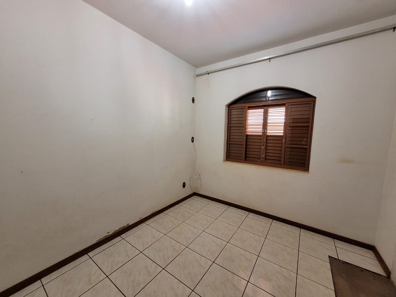 Casa com 6 quartos no Jardim Maringá em Dourados/MS — foto 16