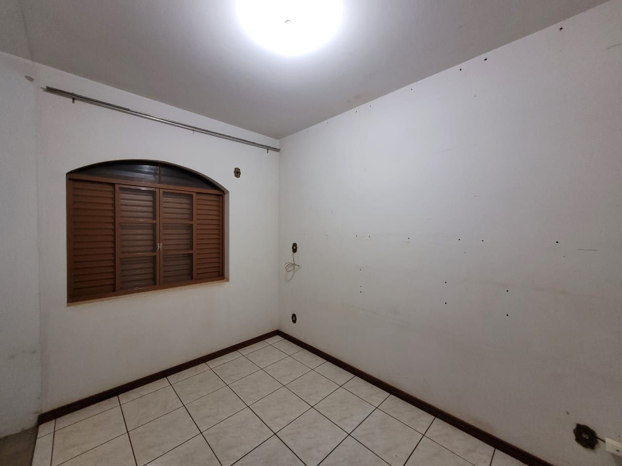 Casa com 6 quartos no Jardim Maringá em Dourados/MS — foto 15