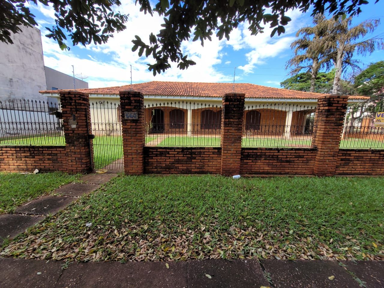Casa com 6 quartos no Jardim Maringá em Dourados/MS — foto 3