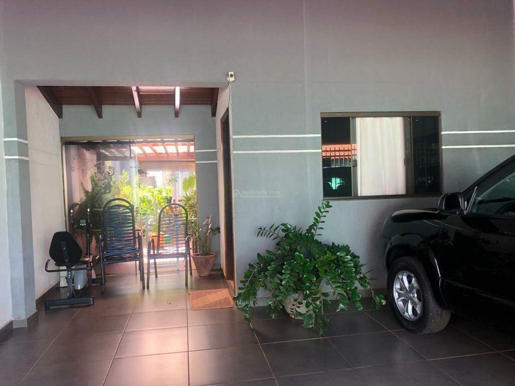 Casa com 3 quartos no Campo Dourado em Dourados/MS — foto 2