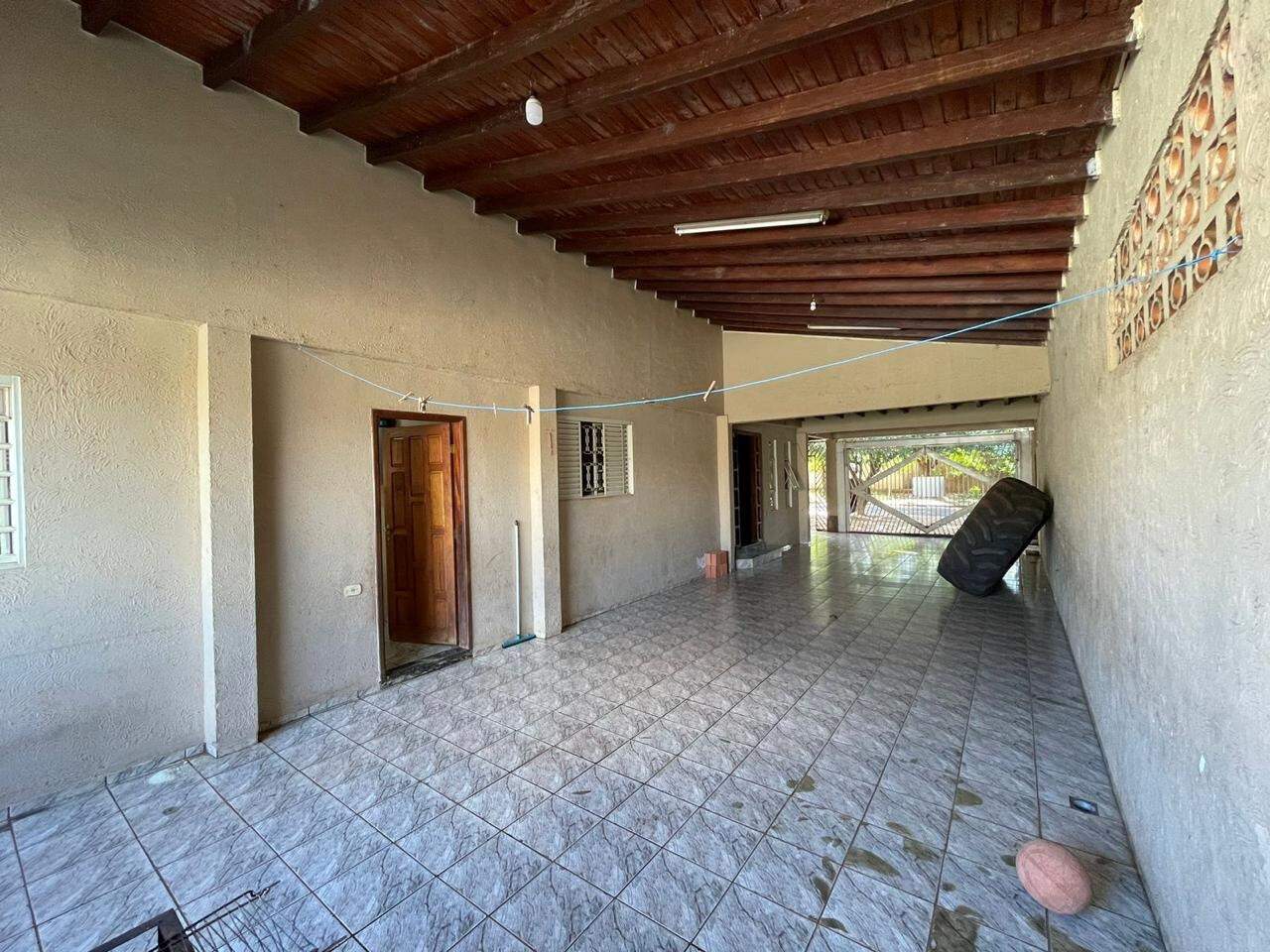 Casa com 4 quartos no Jardim São Pedro em Dourados/MS — foto 3