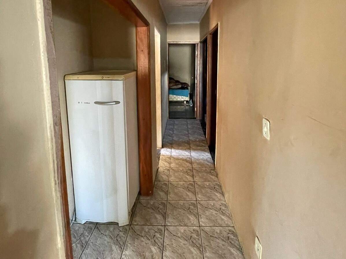 Casa com 4 quartos no Jardim São Pedro em Dourados/MS — foto 11