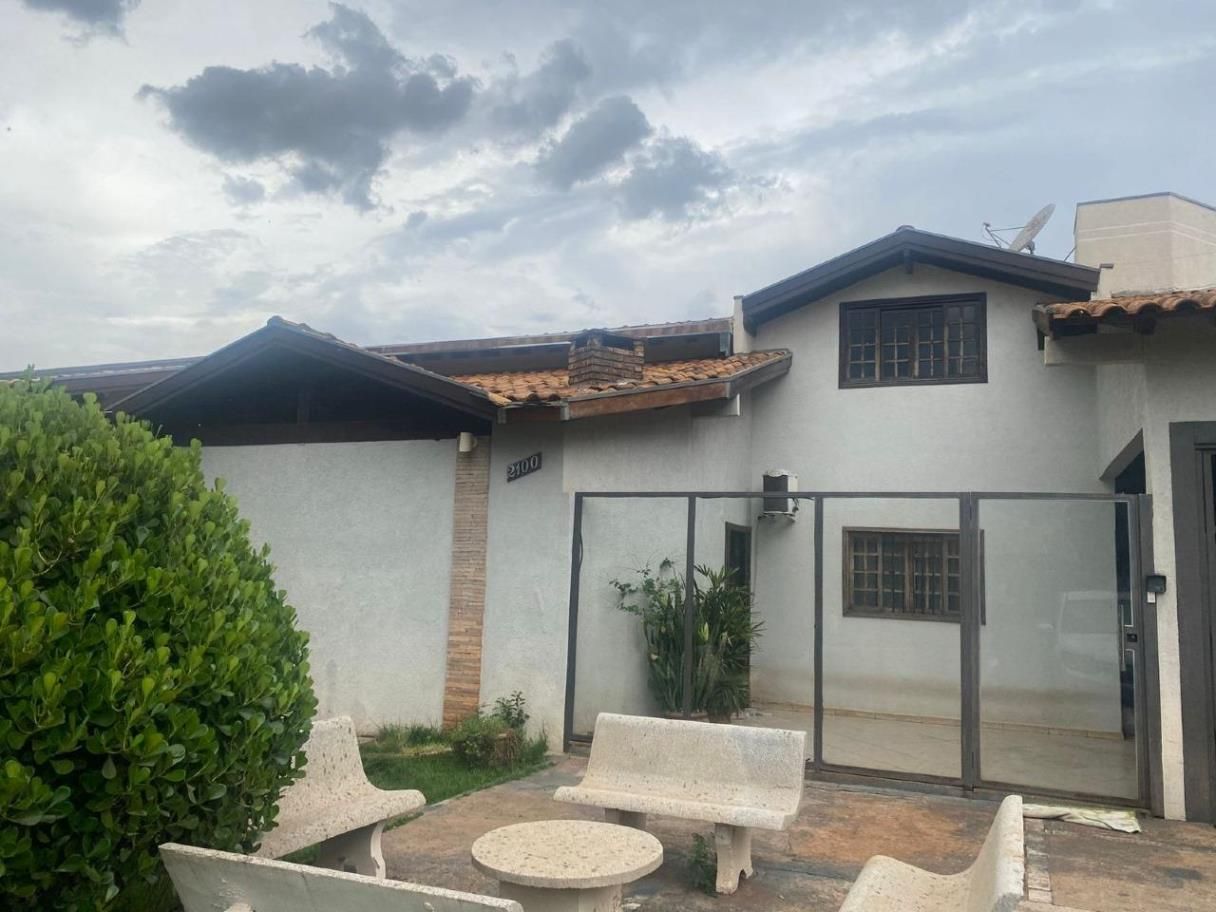 Casa com 5 quartos no Cohafaba III Plano em Dourados/MS — foto 1