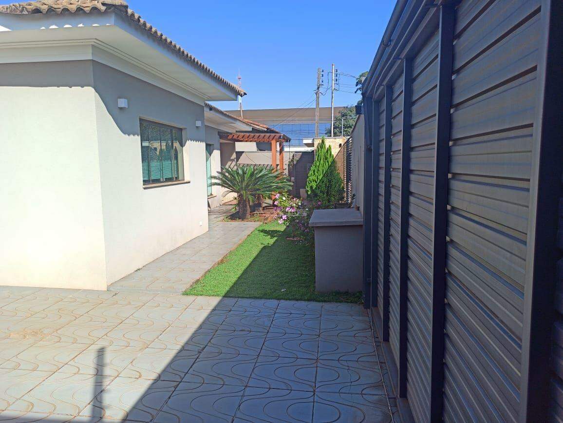Casa com 3 suítes no Jardim Girassol em Dourados/MS — foto 5