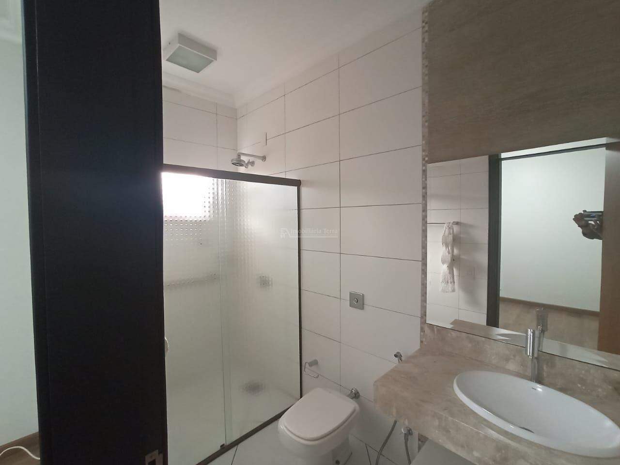 Casa com 3 suítes no Jardim Girassol em Dourados/MS — foto 22