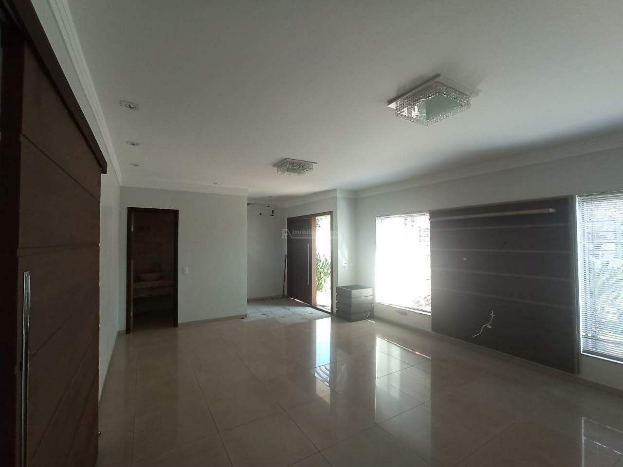 Casa com 3 suítes no Jardim Girassol em Dourados/MS — foto 9