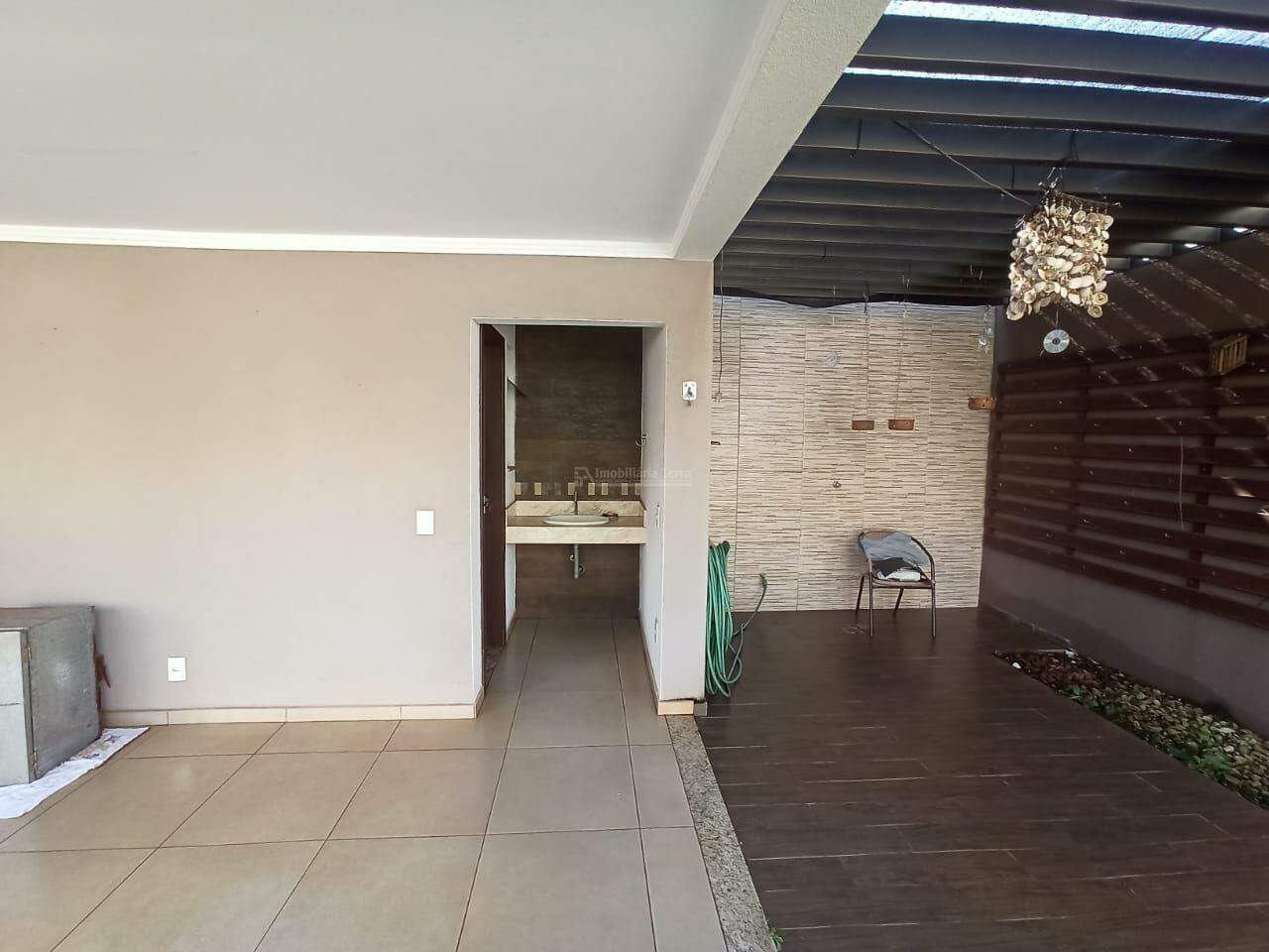 Casa com 3 suítes no Jardim Girassol em Dourados/MS — foto 26