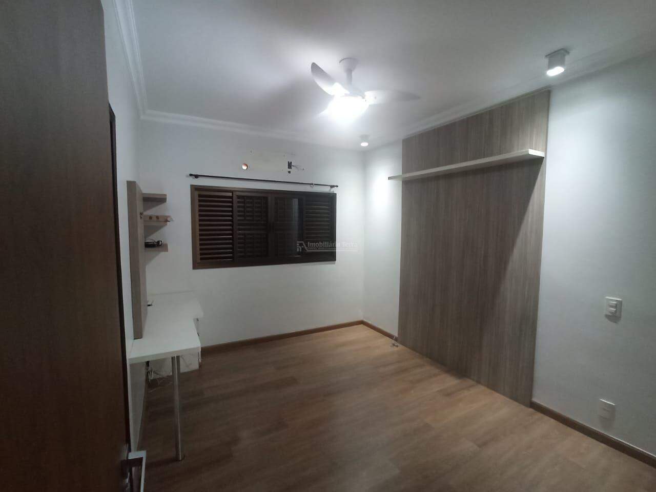 Casa com 3 suítes no Jardim Girassol em Dourados/MS — foto 15