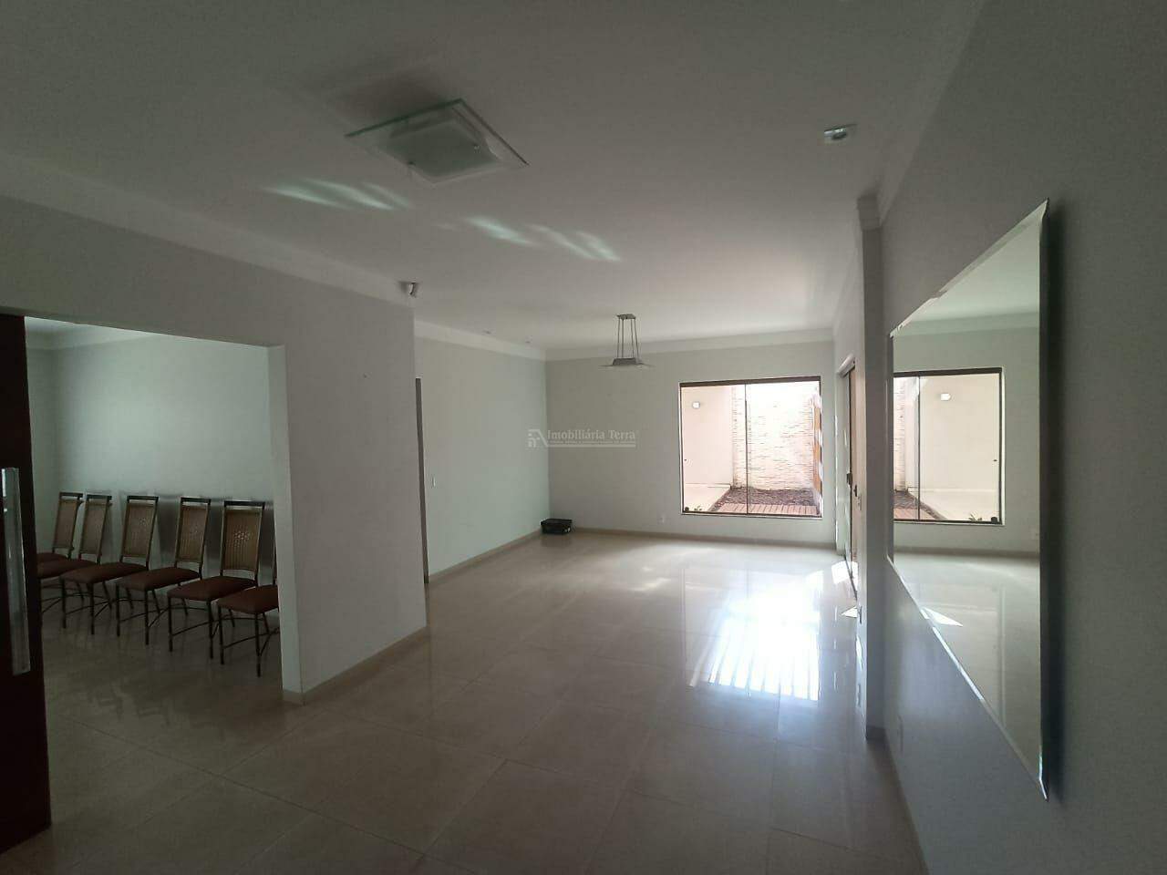 Casa com 3 suítes no Jardim Girassol em Dourados/MS — foto 10