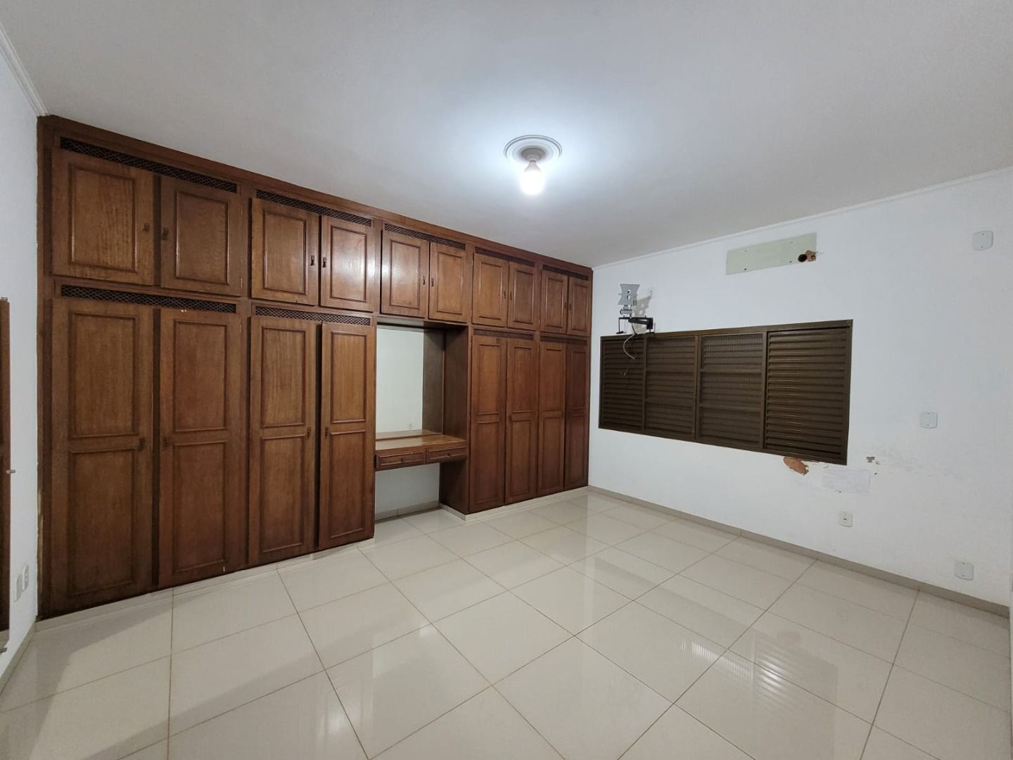 Casa com 4 quartos no Jardim América em Dourados/MS — foto 10