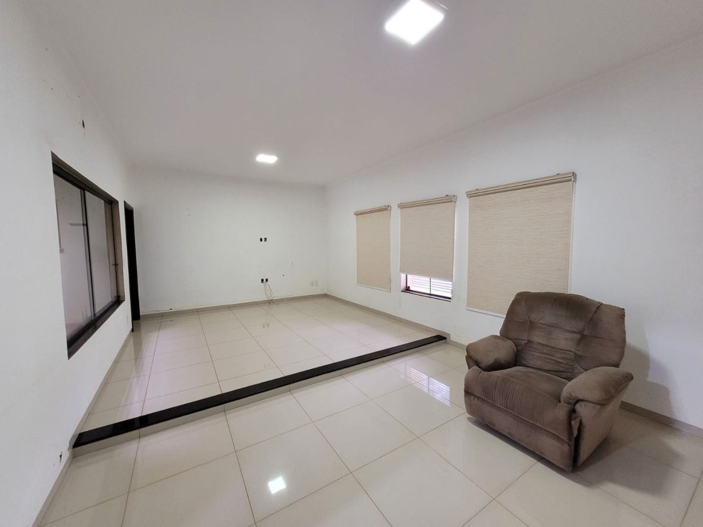 Casa com 4 quartos no Jardim América em Dourados/MS — foto 8