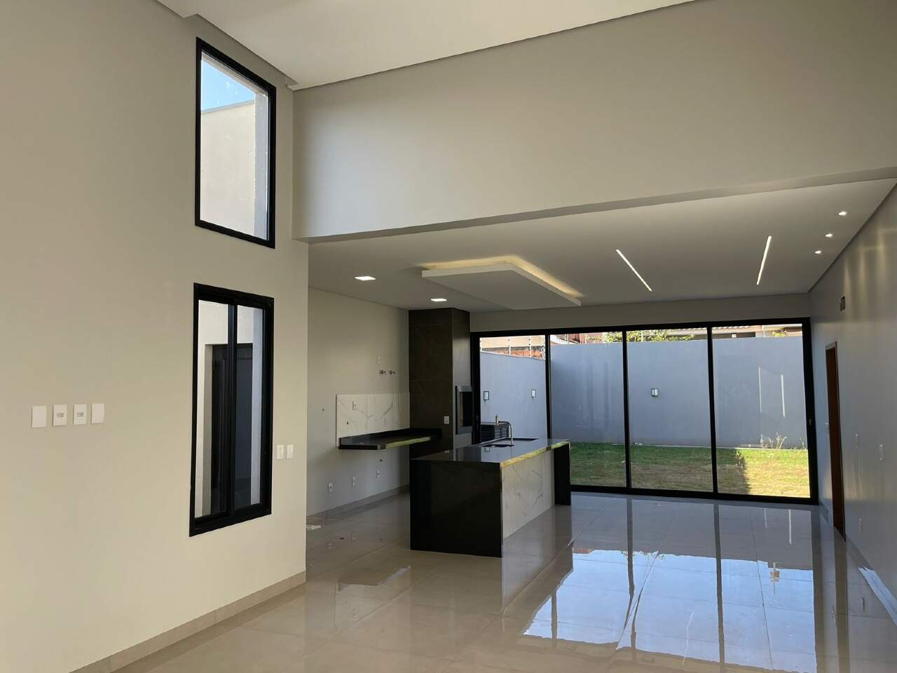 Casa com 2 quartos no Jardim Cristhais em Dourados/MS — foto 4
