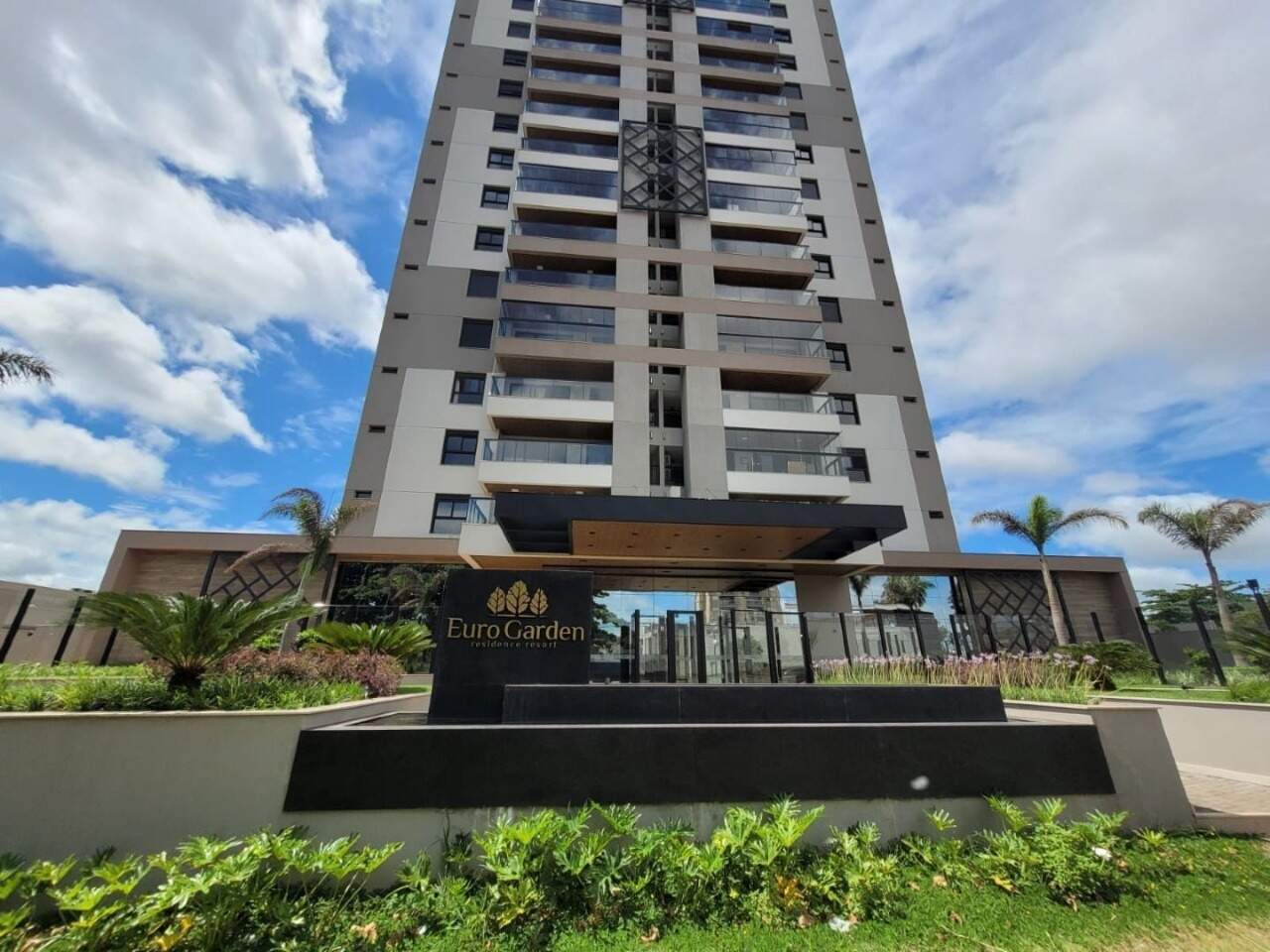 Apartamento com 3 suítes no Jardim Europa em Dourados/MS — foto 1