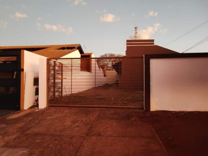 Kitnet com 1 quartos no Jardim Água Boa em Dourados/MS — foto 1