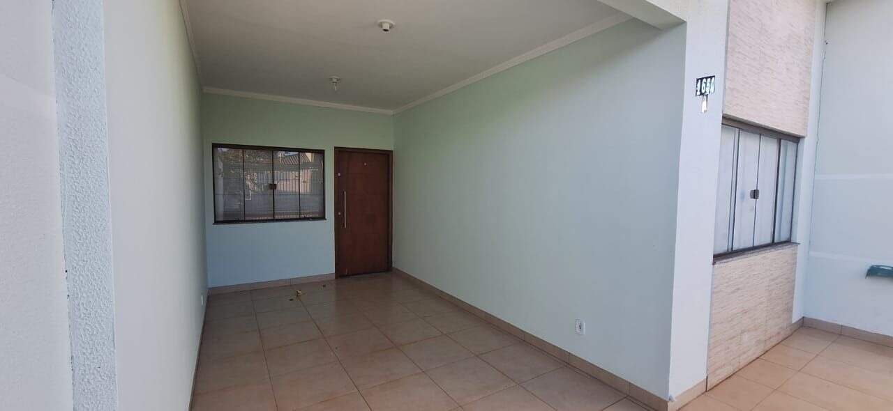 Casa com 2 quartos no Santa Fé em Dourados/MS — foto 2