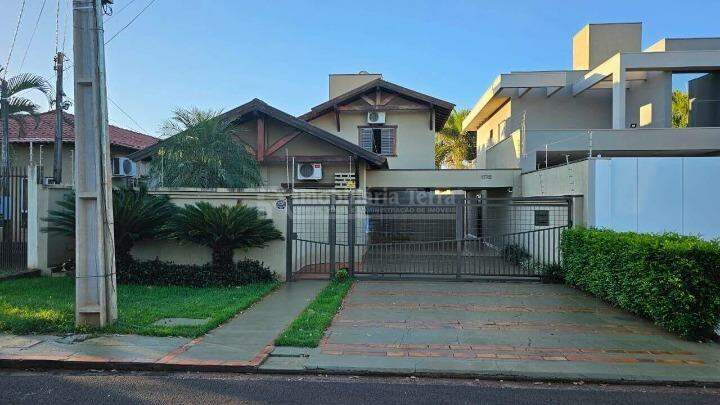 Casa com 3 quartos no Vila São Luiz em Dourados/MS — foto 1