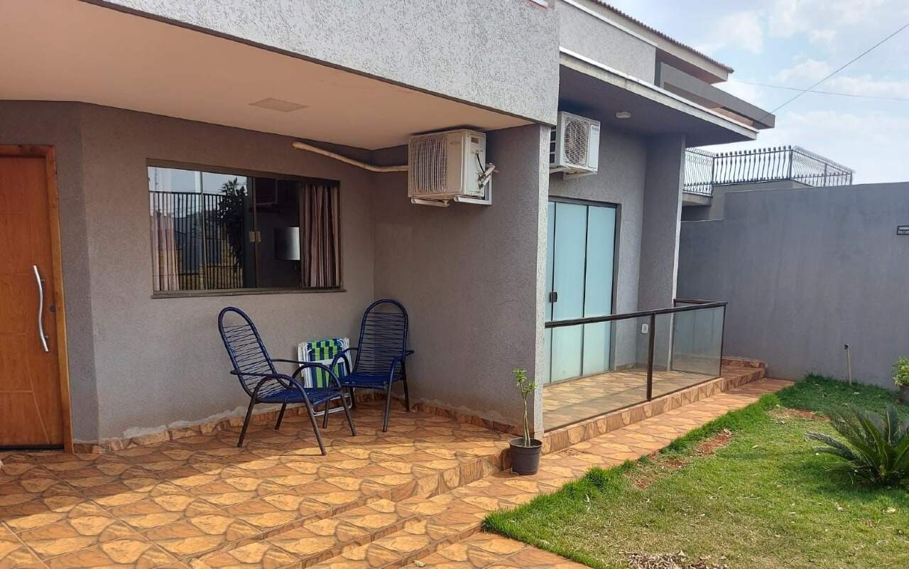 Casa com 3 quartos no Jardim das Palmeiras em Dourados/MS — foto 2