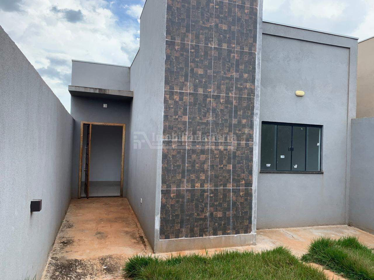 Casa com 2 quartos no Jardim Cristhais em Dourados/MS — foto 2