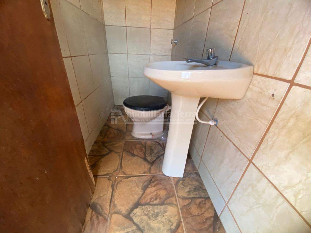Casa com 4 quartos no Bnh IV Plano em Dourados/MS — foto 8