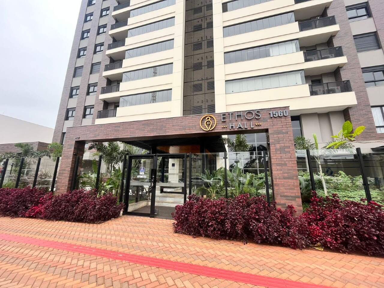 Apartamento com 3 suítes no Vila Tonani I em Dourados/MS — foto 2